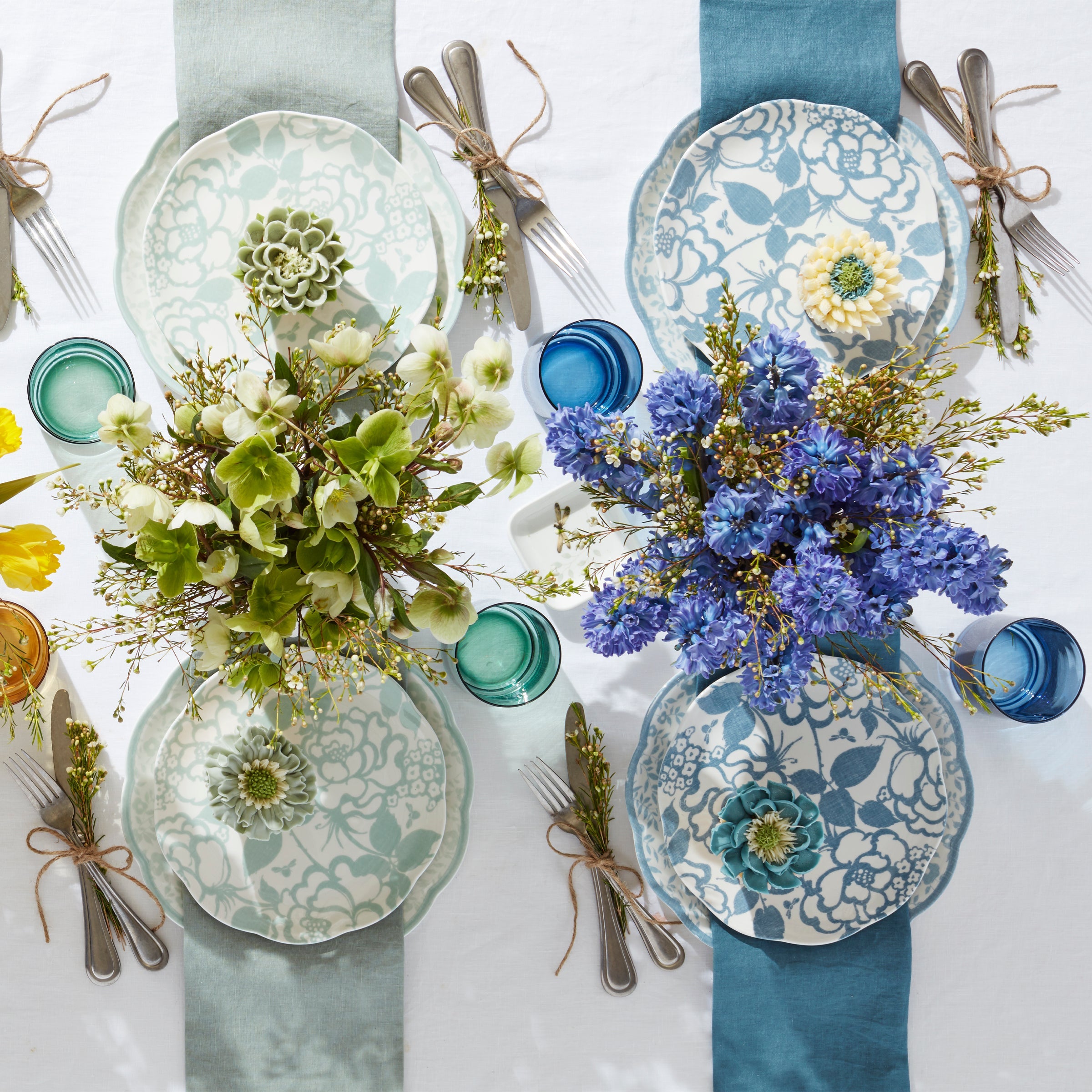 Sage Green Floral Scalloped Dinnerware Set, 12-Piece - Image 5