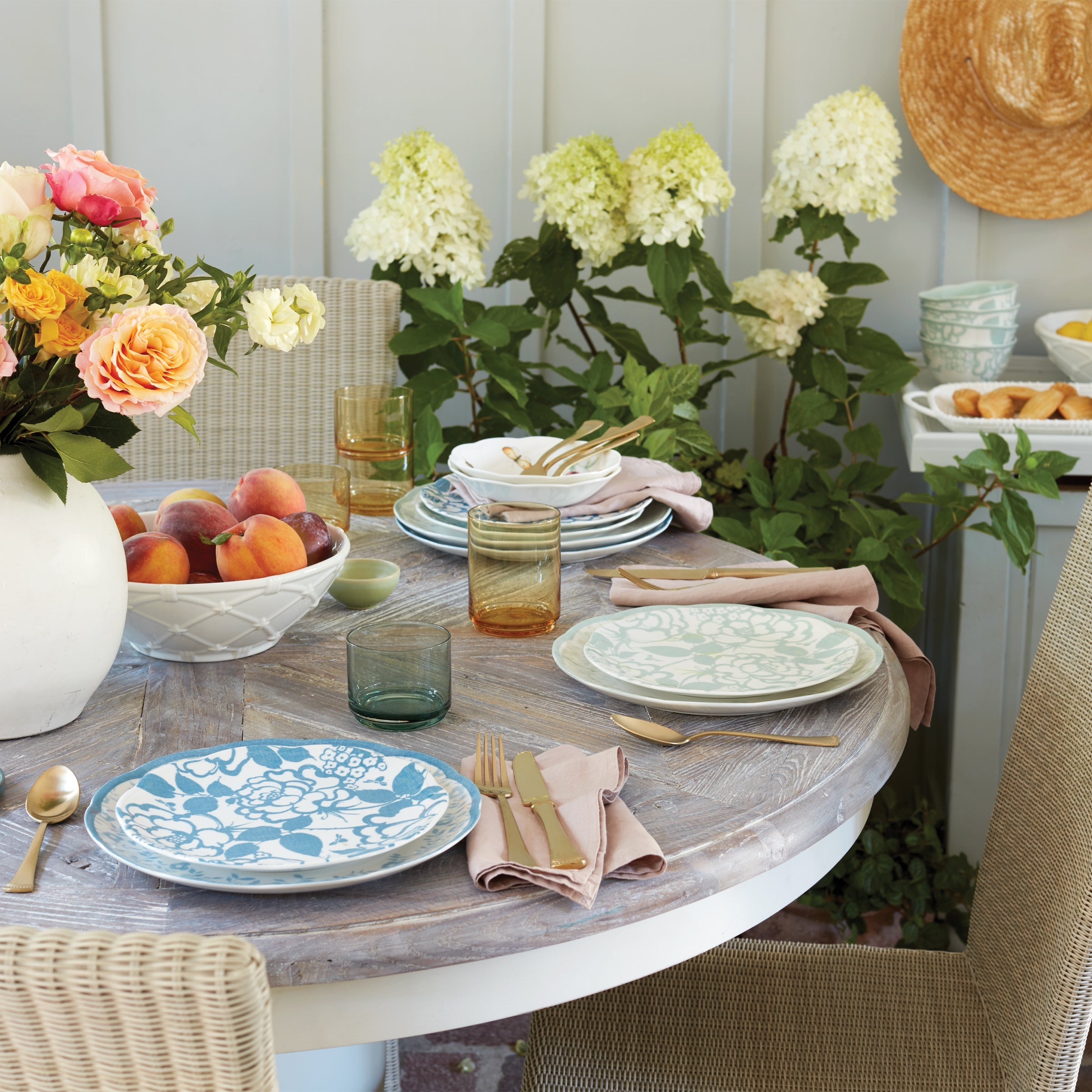 Sage Green Floral Scalloped Dinnerware Set, 12-Piece - Image 8