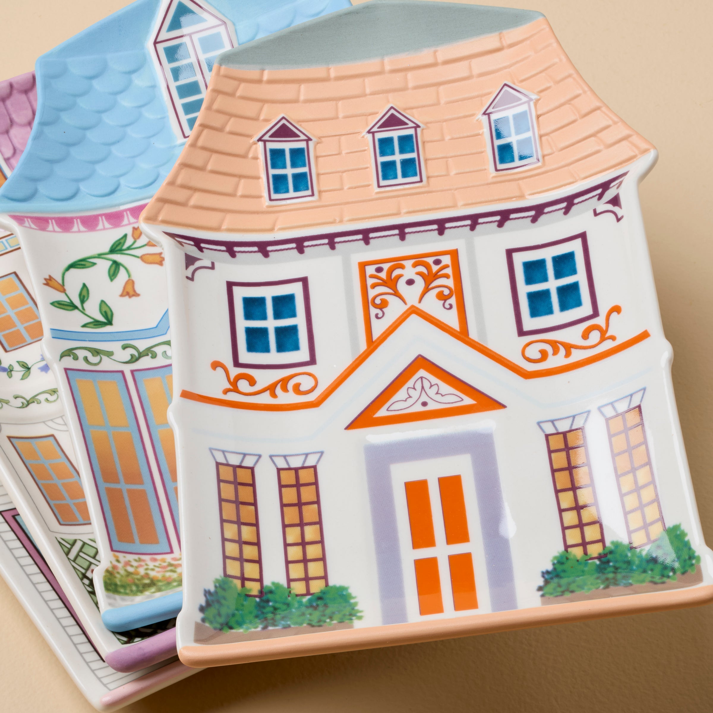 Vintage Cottage House Accent Decorative Plates, Set of 4 - Image 7