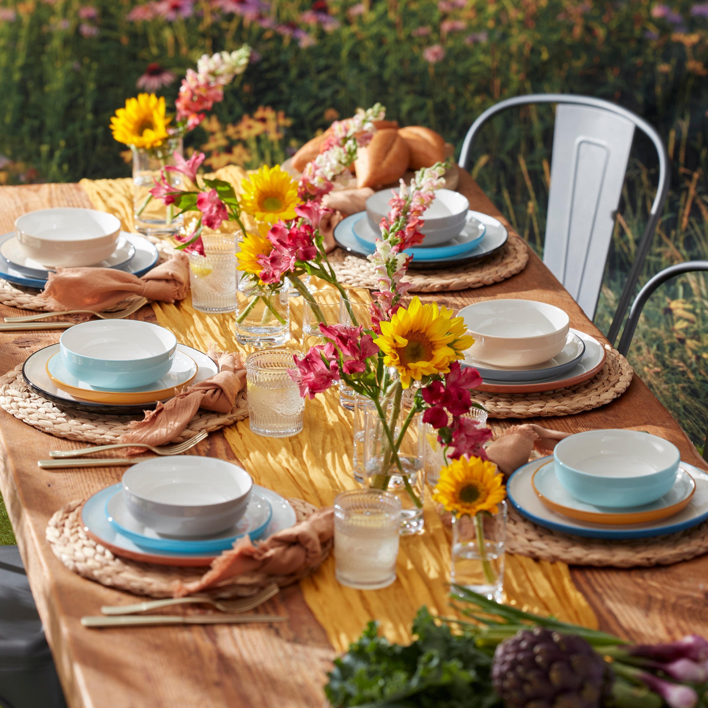 Sunbaked Ombre Porcelain Dinnerware Set, 12-Piece - Image 10