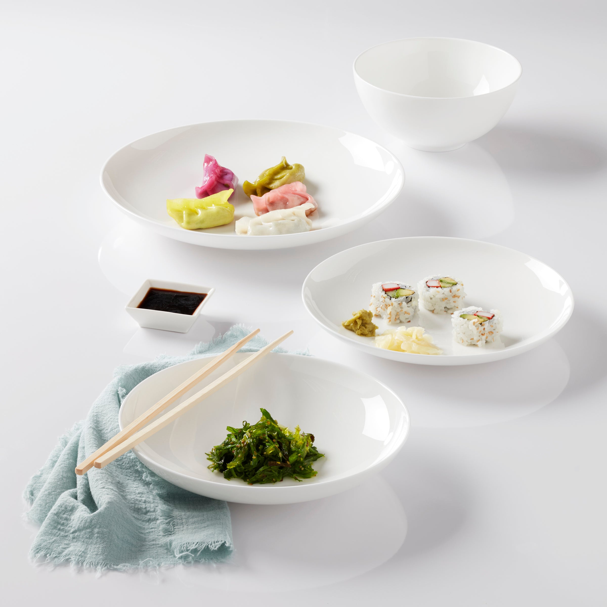 White Bone China Coupe Dinnerware Set, 12-Piece - Image 7