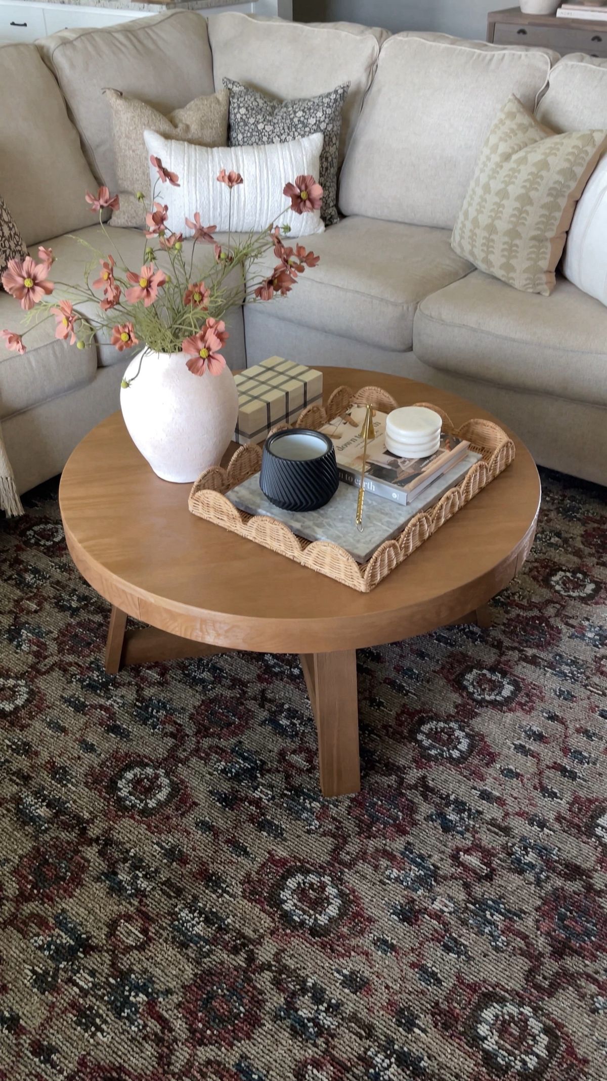 Tableware details and serving pieces